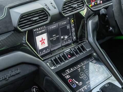 Lamborghini Urus V8 Performante - U5650