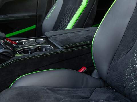 Lamborghini Urus V8 Performante - U5650