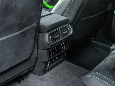 Lamborghini Urus V8 Performante - U5650