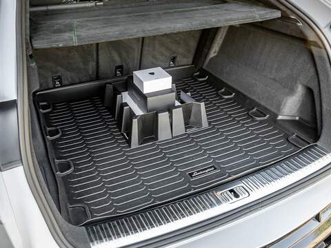 Lamborghini Urus V8 Performante - U5650