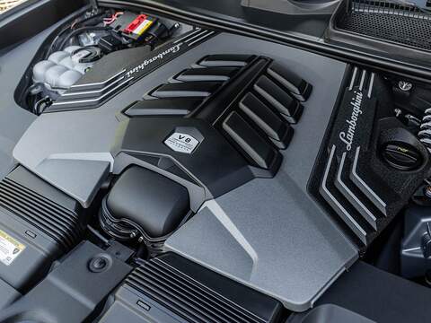 Lamborghini Urus V8 Performante - U5650