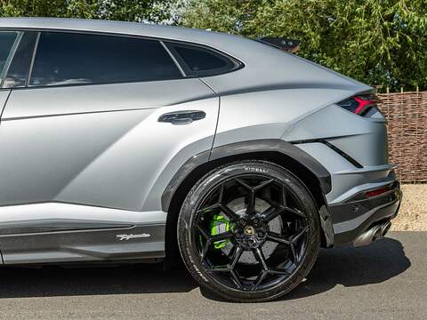 Lamborghini Urus V8 Performante - U5650