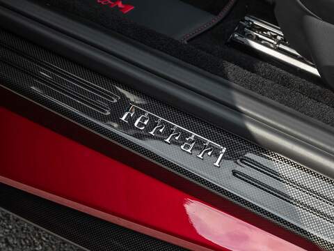 Ferrari Portofino M - U5652