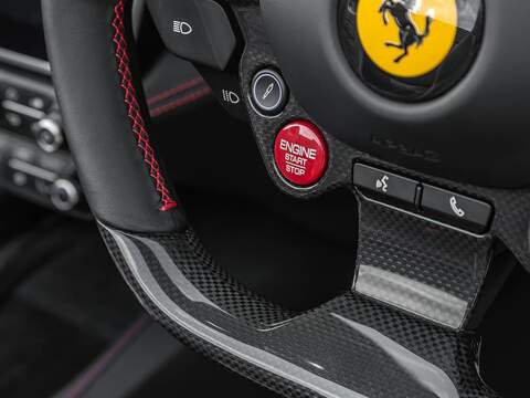Ferrari Portofino M - U5652