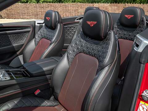 Bentley Continental Gt V8 Continental Gt V8 Auto - U5656