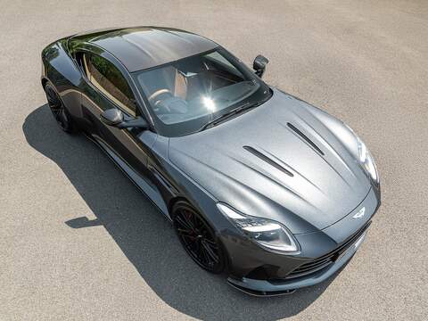 Aston Martin Db12 V8 - U5660