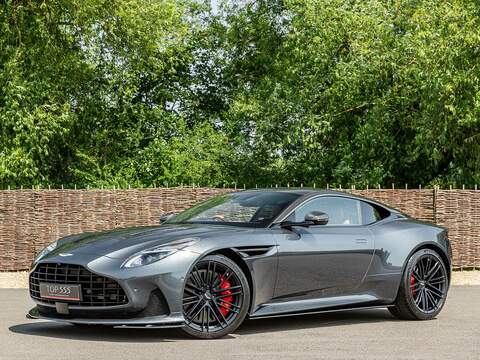 Aston Martin Db12 V8 - U5660