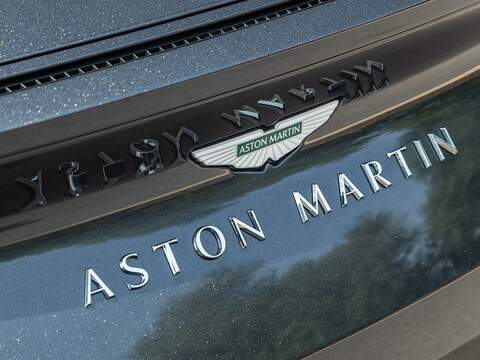 Aston Martin Db12 V8 - U5660