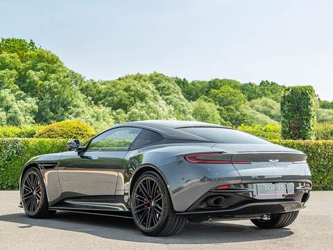 Aston Martin Db12 V8 - U5660