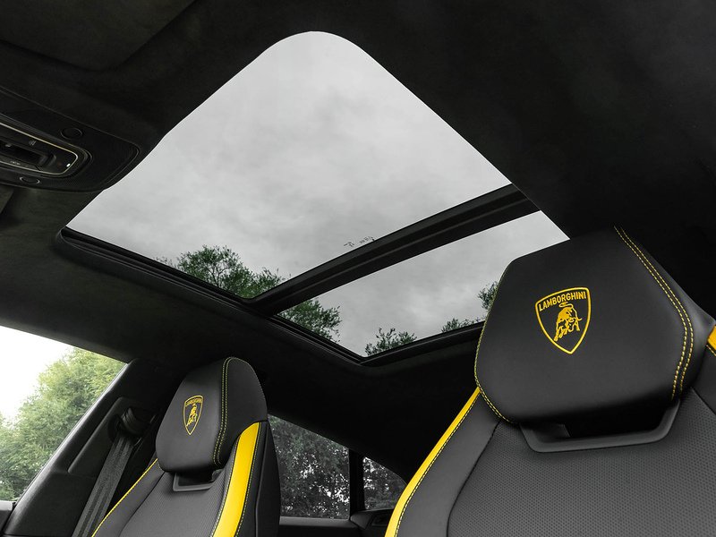 Lamborghini Urus SE  - U5668