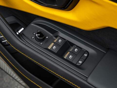 Lamborghini Urus SE  - U5668