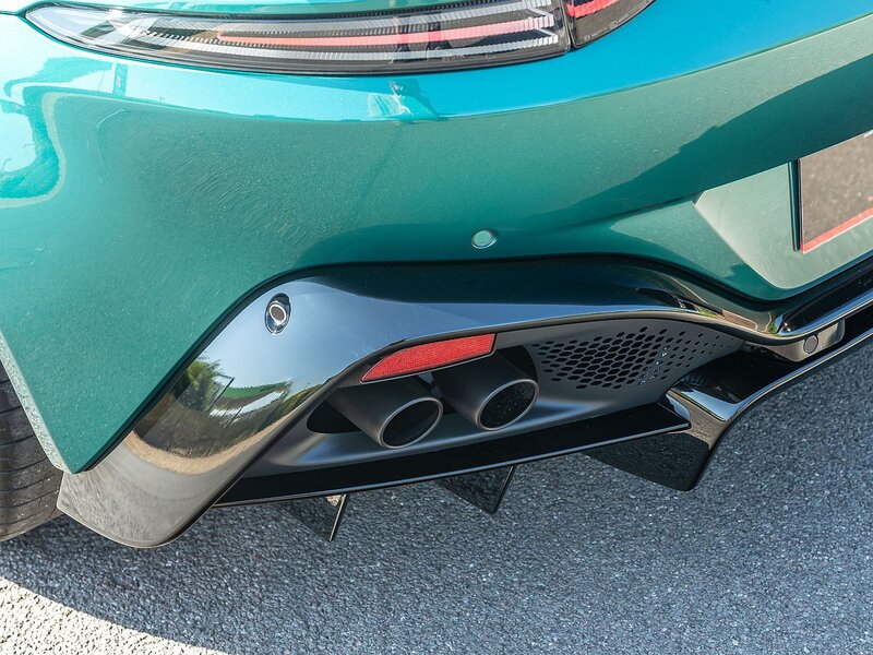 Aston Martin Vantage V8 F1 Edition - Large 21