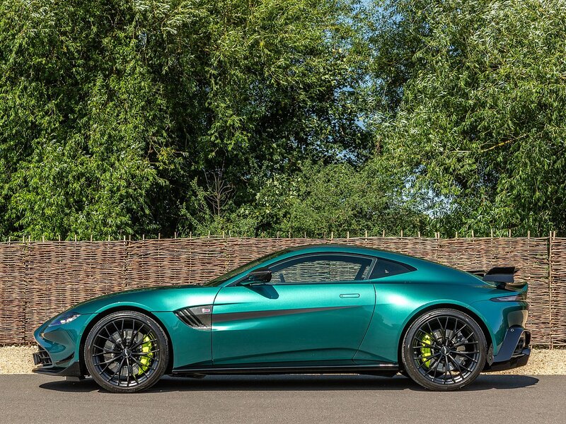 Aston Martin Vantage V8 F1 Edition - Large 2