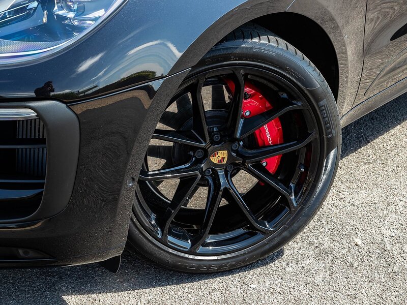 Porsche Macan GTS - Large 11