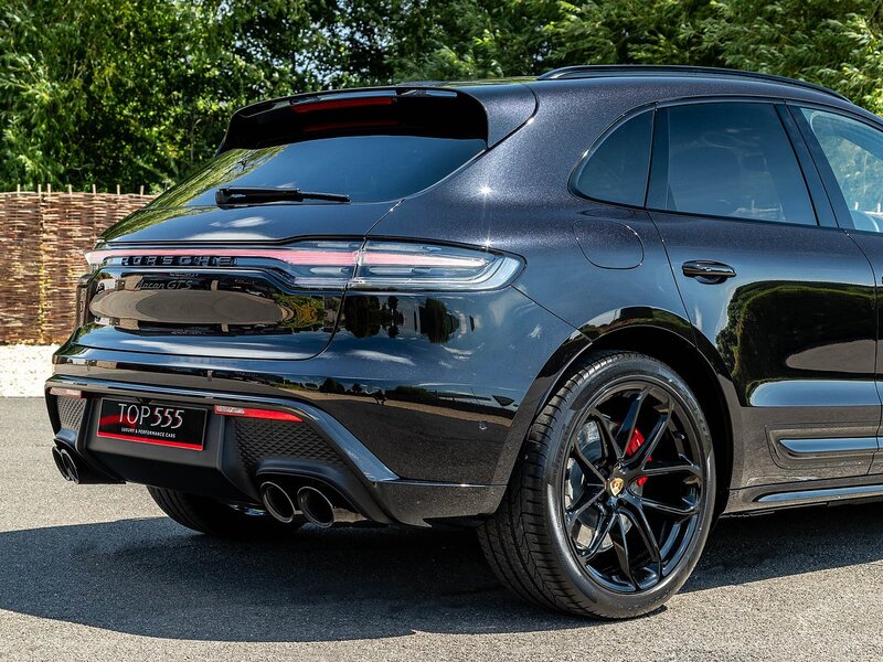 Porsche Macan GTS - Large 46