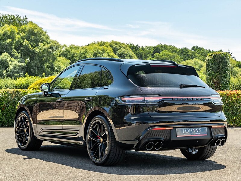 Porsche Macan GTS - Large 48