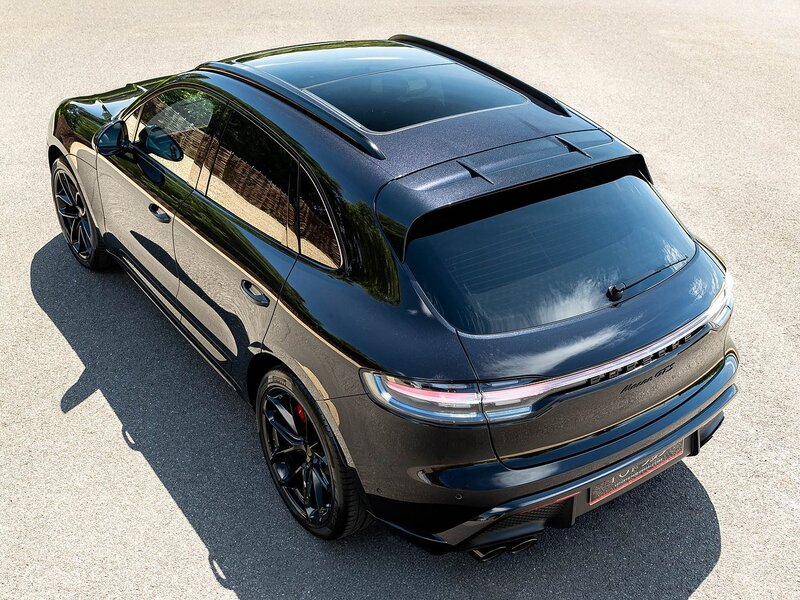 Porsche Macan GTS - Large 49