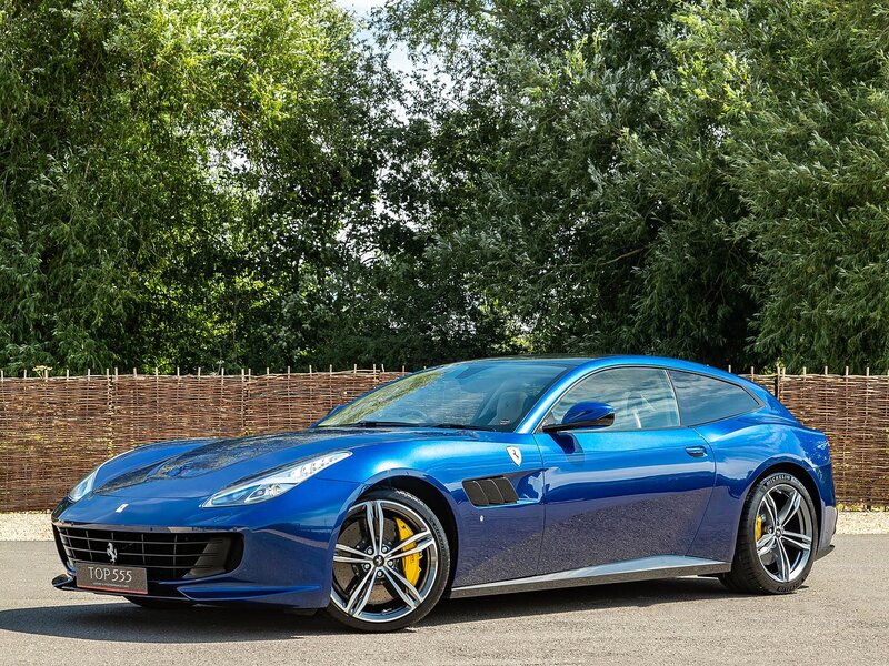 Ferrari GTC4 Lusso V12 - Large 9