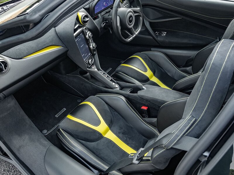 Mclaren 720S - Large 16