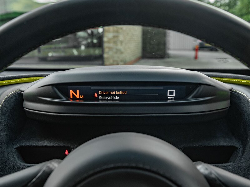 Mclaren 720S - Large 44
