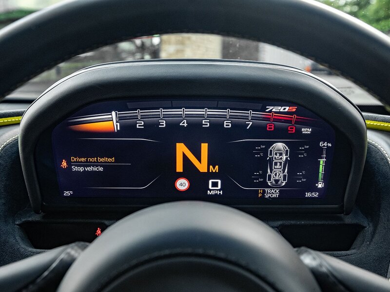 Mclaren 720S - Large 45