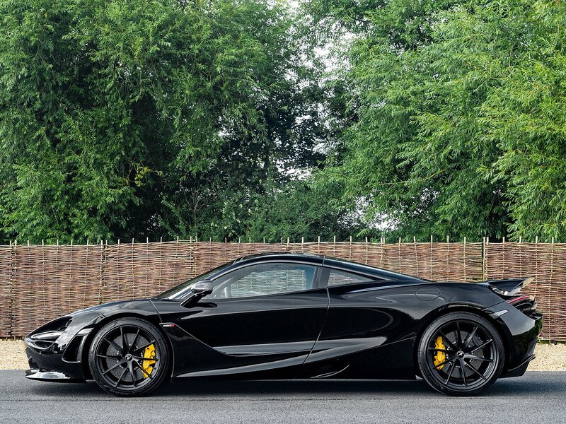 Mclaren 720S - Large 2