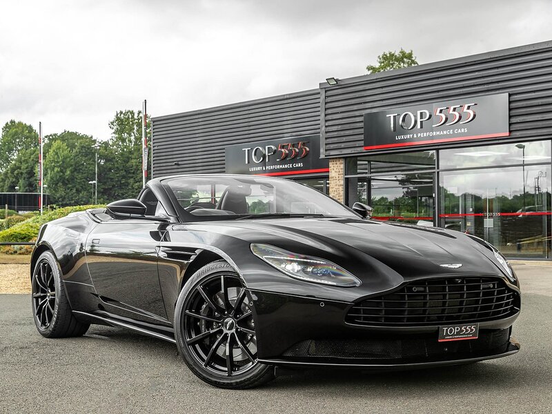 Aston Martin DB11 V8 Volante - Large 40