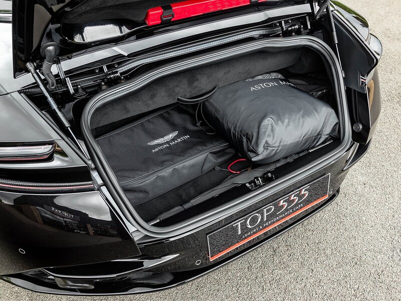 Aston Martin DB11 V8 Volante - Large 43