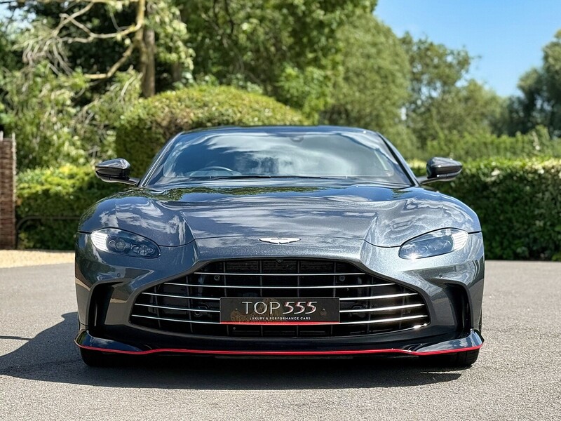 Aston Martin Vantage V12 - Car No.28 Of Only 333 Cars Worldwide - Large 4