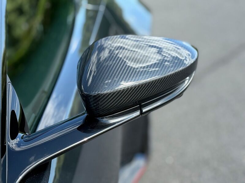 Aston Martin Vantage V12 - Car No.28 Of Only 333 Cars Worldwide - Large 10