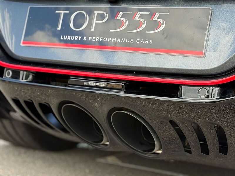 Aston Martin Vantage V12 - Car No.28 Of Only 333 Cars Worldwide - Large 23
