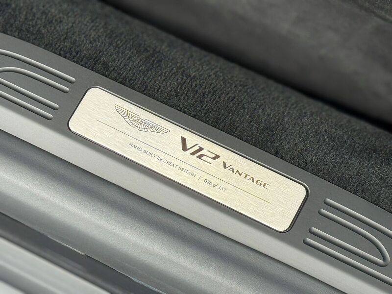 Aston Martin Vantage V12 - Car No.28 Of Only 333 Cars Worldwide - Large 30