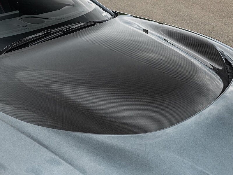 Aston Martin Vantage V12 - Car No.28 Of Only 333 Cars Worldwide - Large 17