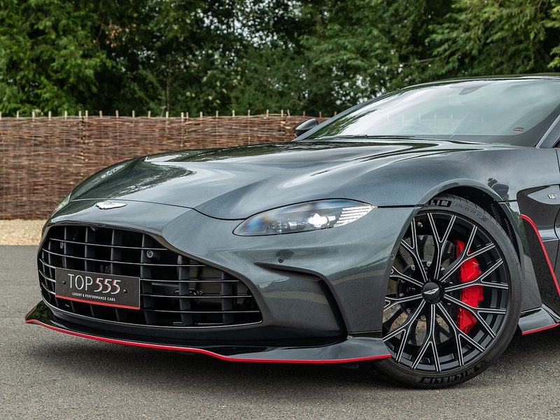 Aston Martin Vantage V12 - Car No.28 Of Only 333 Cars Worldwide - Large 27