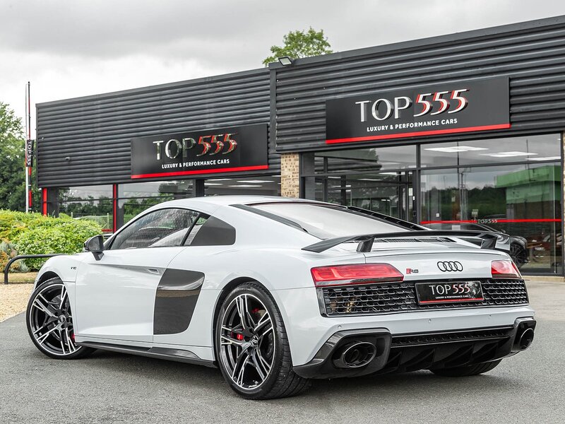 Audi R8 V10  Performance Carbon Black Edition
R8 V10  Performance Carbon Black Edition - Large 6