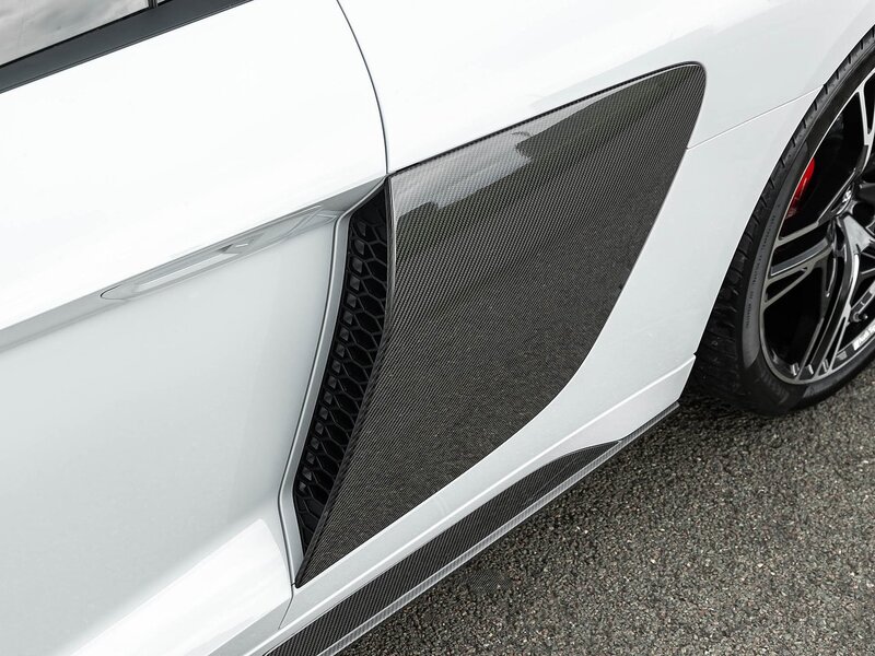 Audi R8 V10  Performance Carbon Black Edition
R8 V10  Performance Carbon Black Edition - Large 16