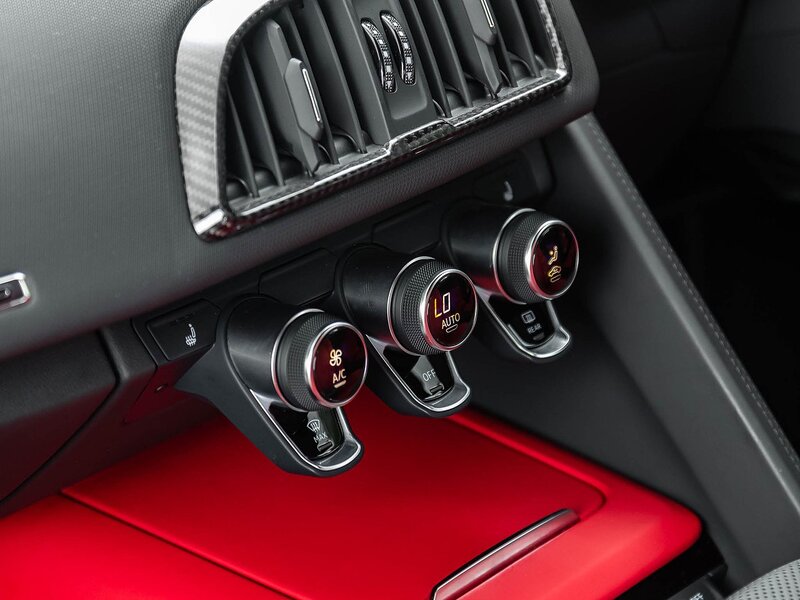 Audi R8 V10  Performance Carbon Black Edition
R8 V10  Performance Carbon Black Edition - Large 20