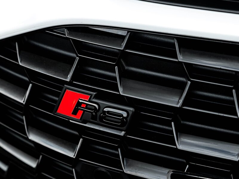 Audi R8 V10  Performance Carbon Black Edition
R8 V10  Performance Carbon Black Edition - Large 47