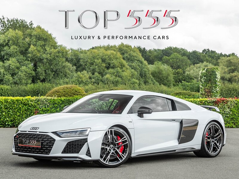 Audi R8 V10  Performance Carbon Black Edition
R8 V10  Performance Carbon Black Edition - Large 55
