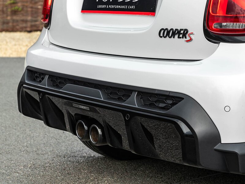 Mini Cooper S Sport Hatchback 2.0 - Large 43