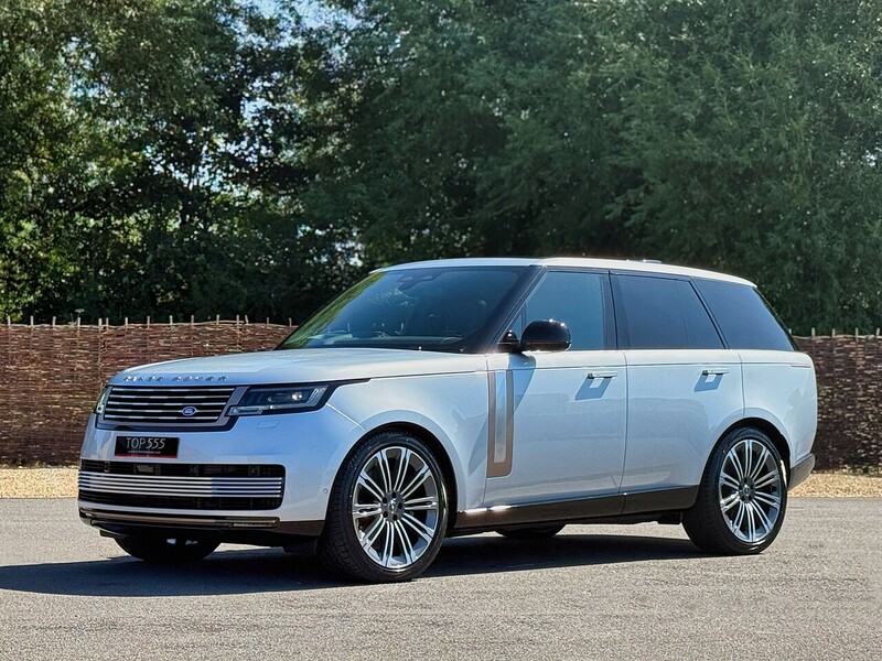 Range Rover SV P615 4.4 V8 - Large 3
