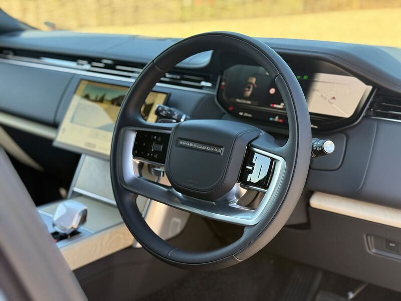 Range Rover SV P615 4.4 V8 - Large 8