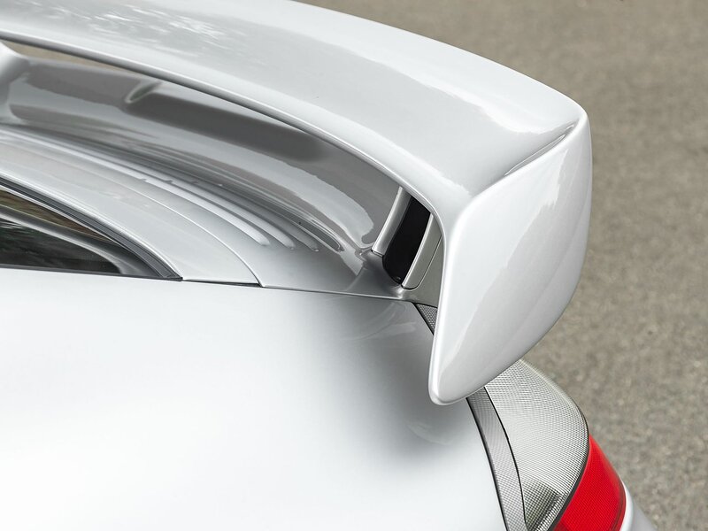Porsche 911 GT2 - Large 15