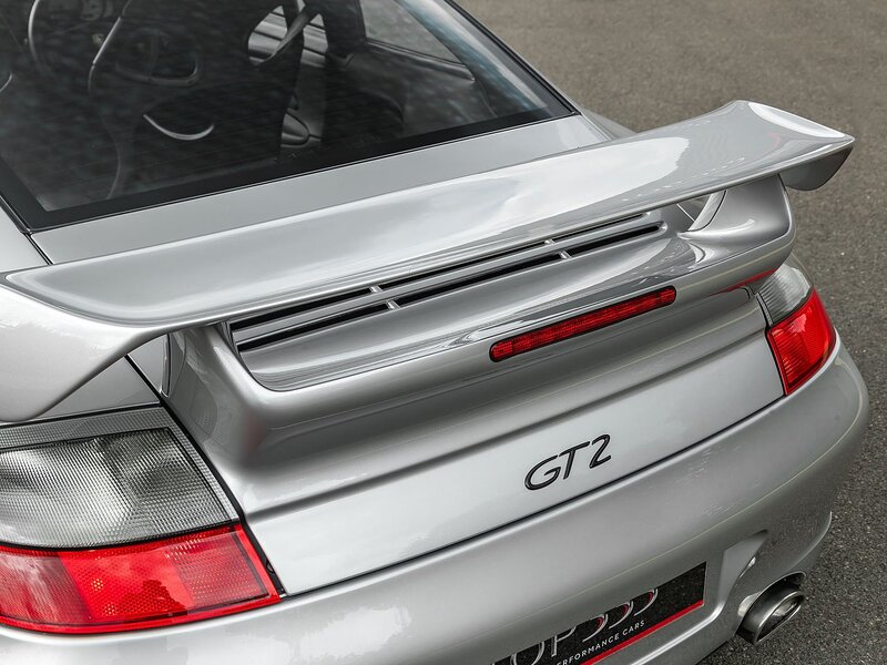 Porsche 911 GT2 - Large 28