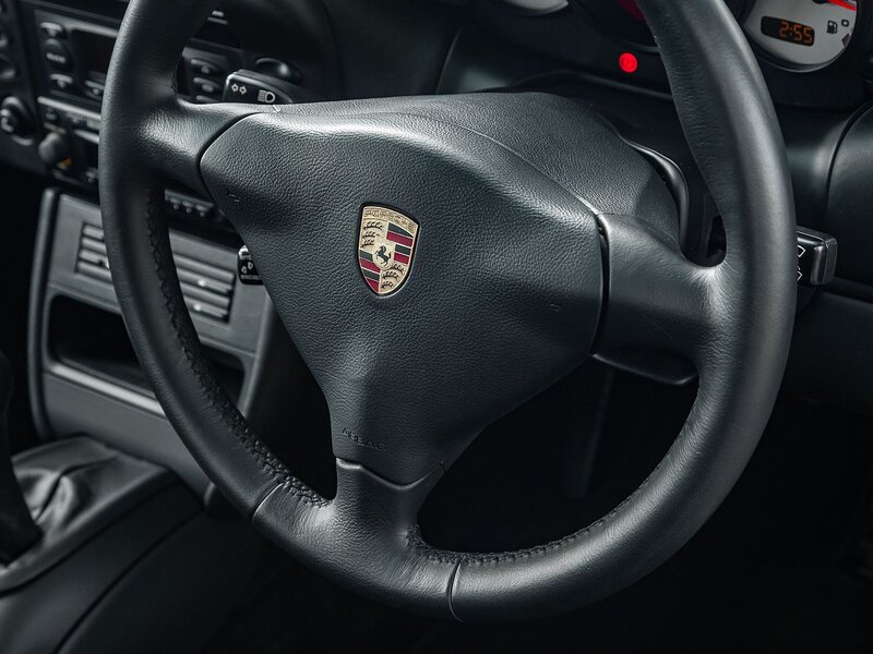 Porsche 911 GT2 - Large 36