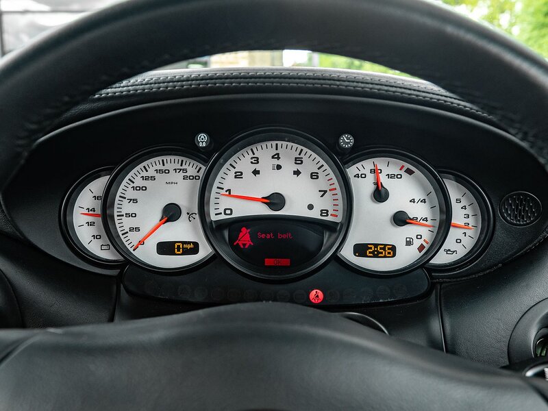 Porsche 911 GT2 - Large 41