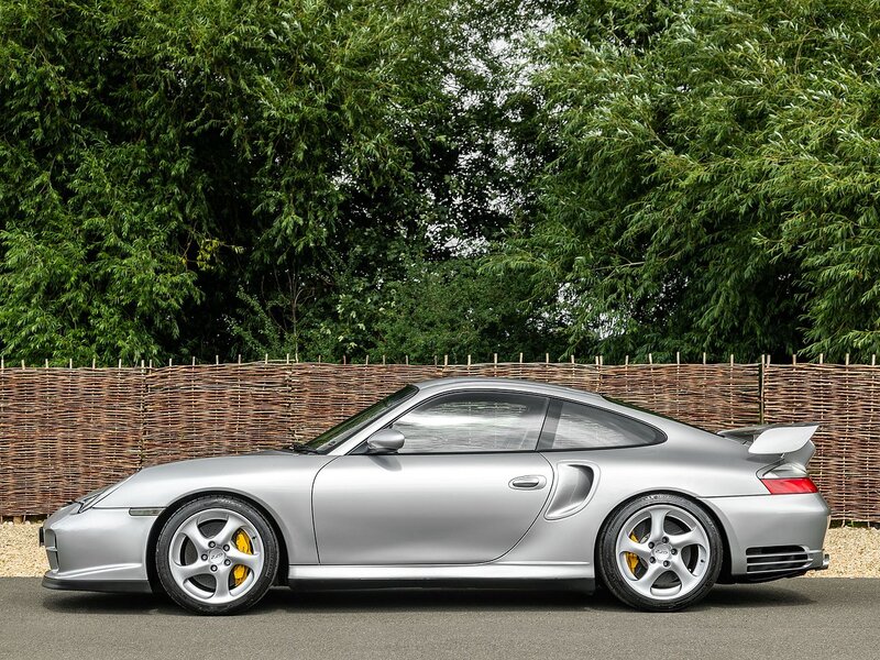 Porsche 911 GT2 - Large 2