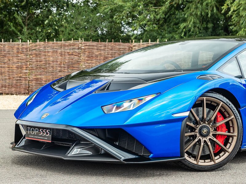 Lamborghini Huracan STO - Large 10