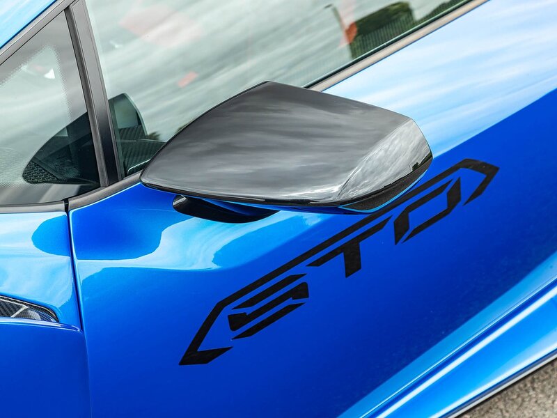 Lamborghini Huracan STO - Large 18
