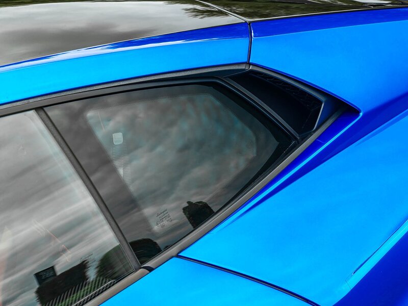 Lamborghini Huracan STO - Large 20